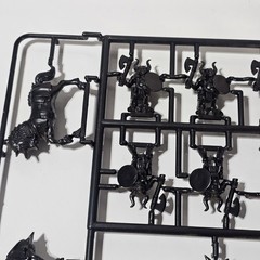 Warhammer Fantasy Battle Masters Board Game 1992 Parts Chaos Army Sprue