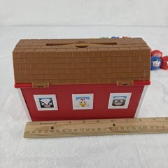 UNO Moo Game Complete With Barn Case Figures Mattel 2008