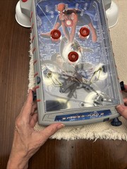 Spider-Man 2 Tabletop Pinball from MGA Entertainment (2004) *Read*