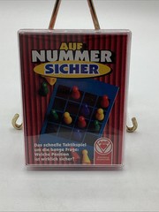 Vintage NOS Factory Sealed GERMAN Auf Nummer Sicher Strategy Game *RARE*