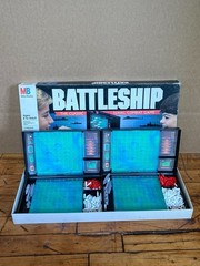 Vintage 1970’s Board Game Lot Monopoly Life Risk Battleship Clue Backgammon