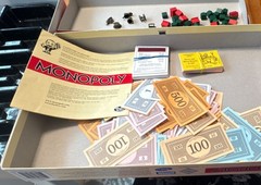 Hasbro Gaming Monopoly Retro Series 1935 Edition Board Game Ages 8+ 3-6 Players
