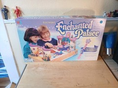 1994 Enchanted Palace Electronic Board Game Milton Bradley Complete Vintage