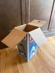 Vintage The Game of Jaws Shark Game 1975 Original box & pieces (Almost Complete)