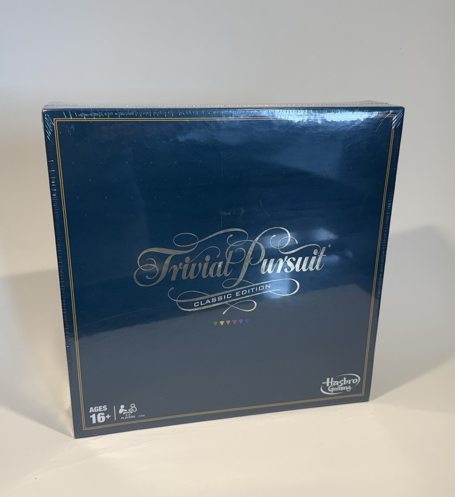 Trivial Pursuit Classic Edition Trivia Game 2016 Hasbro Complete NIB New Sealed