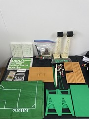 Vtg 1970’s Subbuteo Table Soccer Football Club Edition Lots Of Extras