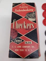 Vintage E.S. Lowe 24 Plastic Red/Black Interlocking Checkers No 849 ST33
