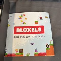 BLOXELS: Build Your Own Video Games Board Game Mattel 2016 Pixel Press
