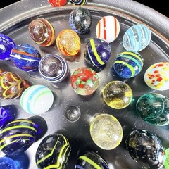 Solitaire Di Venezia Hand Blown Glass Marbles 38 w/Black Wood Base Board