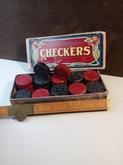 The Embossing Company Checkers Corona 1/18″ Full Set Vintage (Over 80years Old)