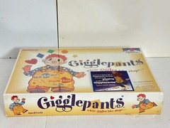 BRAND NEW GIGGLEPANTS CHILDREN’S GAME AGE 3-5 FOR 2-4 PLAYERS