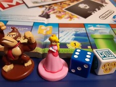 Hasbro Monopoly Gamer – Nintendo Super Mario Bros Edition! (COMPLETE)