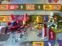 SpongeBob SquarepantsEdition TheGameofLife Hasbro Complete 2005any Question Ask