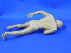 VINTAGE FOOTBALL PLAYER #49 ACTION GAME PLASTIC 5.5″ IN LENGTH