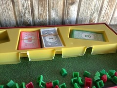 MONOPOLY DELUXE EDITION – HOLDSON – VINTAGE BOARD GAME NEW ZEALAND NZ