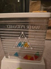 Vintage TOMY Waterful Ring Toss Game Water Pyramid