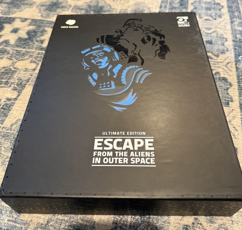Escape from the Aliens in Outer Space Ultimate Edition Board Game New