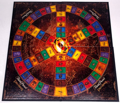 Trivial Pursuit Lord of the Rings Movie Trilogy Collectors Edition 95% Complete