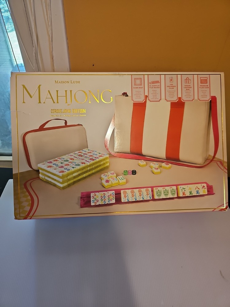 Maison Lude Deluxe Acrylic Mahjong Starter Set (Cirquejong Edition)