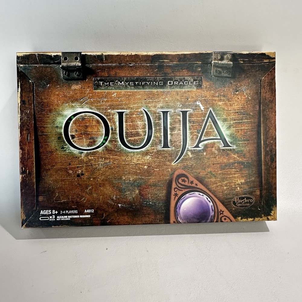 OUIJA The Mystifying Oracle Board Game HASBRO Electronic Lighted Planchette 2013