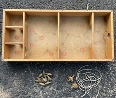 VINTAGE MERDEL SKITTLES GAME – No. 401 – Wooden Pins – Original Strings & Tops
