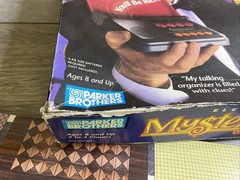 1995 Mystery Mansion Electronic Talking Game Parker Bros (Missing 2 Movers)