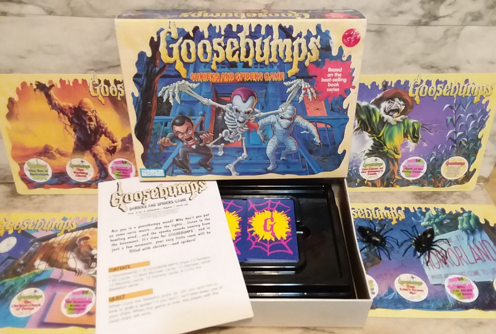 Vintage 1995 GOOSEBUMPS SHRIEKS & SPIDERS Board Card Game