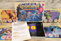 Vintage 1995 GOOSEBUMPS SHRIEKS & SPIDERS Board Card Game