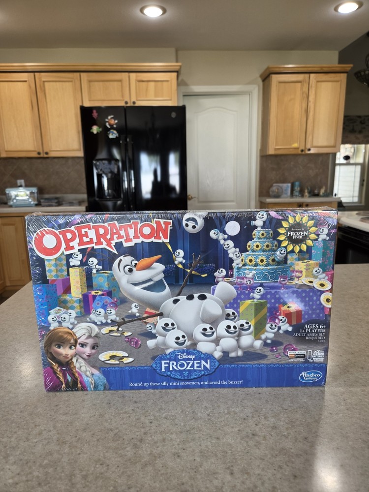 Operation Frozen Board Game 2014 B4504 New Factory Sealed Disney