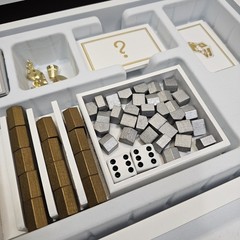 Monopoly Luxury LUXE White and Gold Limited Edition Hasbro 2017