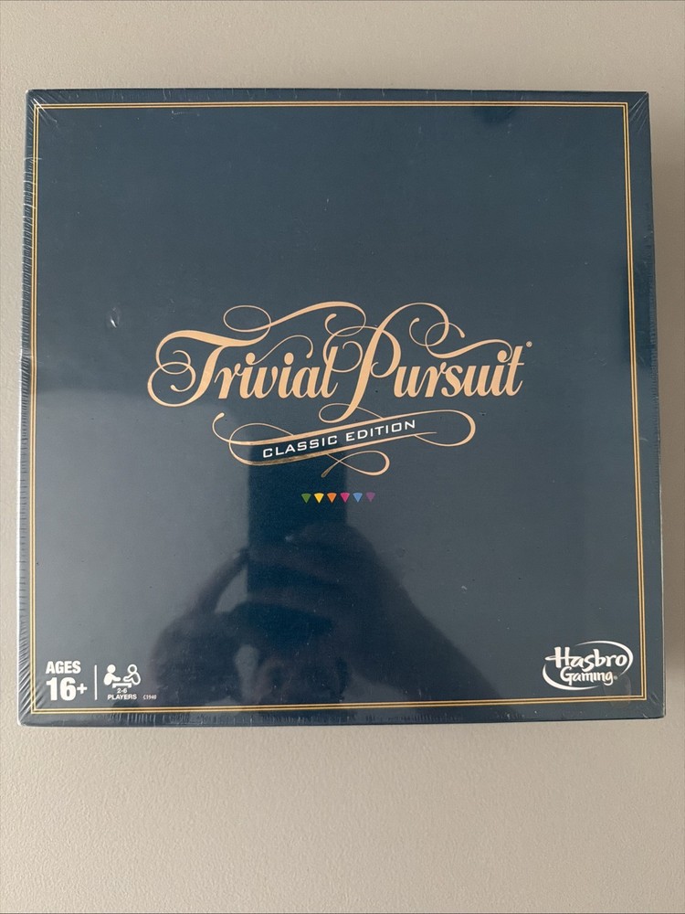 Hasbro Gaming Trivial Pursuit Board Game Classic Edition New Sealed