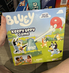 Moose Bluey Keepy Uppy Game Motorized Balloon 2-3 Players Ages 4+