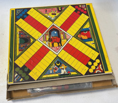 Vintage Rare Game of India Milton Bradley, No 4083 Board Hunting Game