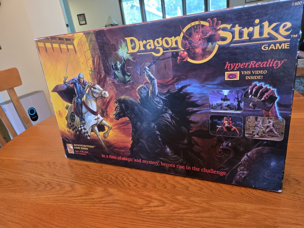 1993 TSR Dungeons & Dragons Dragon Strike Board Game VHS 100% Complete Vintage