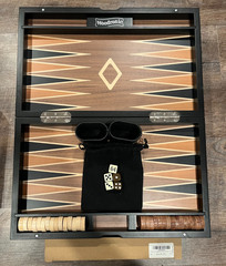Woodronics 15″ Backgammon Set Complete Walnut Mahogany Case