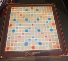 Milton Bradley 4034 Scrabble Deluxe Edition Board Game