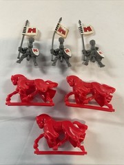 Warhammer Fantasy Battle Masters Board Game 3x Imperial Knights – Red
