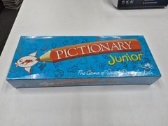 Vintage Pictionary Junior 1999 Classic Drawing Party Game Kids Perfect NEW