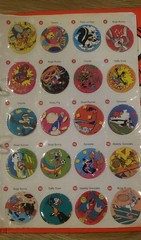 Looney Tunes TAZOS Album-Complete Set (Plus 22 extra included)50/50 WALKERS 1996