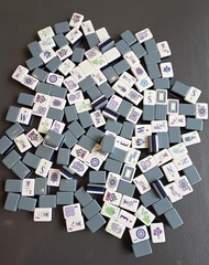 American Mahjong 4 Layer Tiles- Set Of 160 With Mat And Card Readers