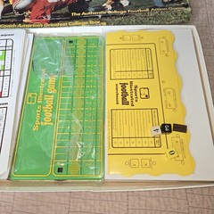 1973 Sports Illustrated Bowl Bound College Football Game Box 32 Team Cards box