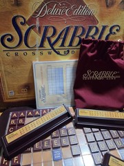 Scrabble Deluxe Edition 1999 Crossword Game Turntable Board Wood Tile Complete