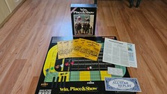Win, Place & Show Avalon Hill Sports Illustrated Horse Racing Board Game IN BOX