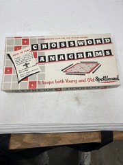 Vintage Embossing Co. CROSSWORD ANAGRAMS Game 1953 Complete