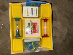 Milton Bradley Win, Lose or Draw Junior Game 8-11 Years 3+ Players