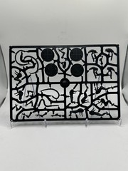 Gale Force 9 Aliens Tabletop Miniatures Alien Warriors Sprue of 4 Aliens Unpaint
