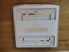 Monopoly Luxury LUXE White and Gold Limited Edition Hasbro SOLD OUT Excellent!!