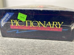 VTG 1993 Pictionary The Classic Game Of Quick Draw Milton Bradley Sealed!! NIP