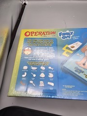 Family Guy Collector’s Edition Talking Operation, 2010 Game Hasbro, New