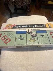 Rare Monopoly New York City Edition 1995 Trump Twin Towers – Brand New Sealed